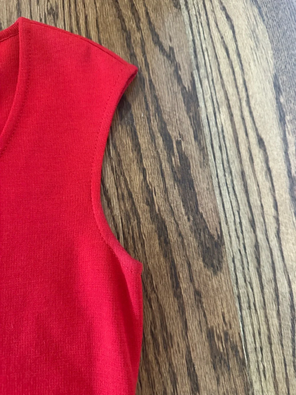 St. John Sleeveless Red Sheath Dress, Sz 6 - Picture 7 of 12